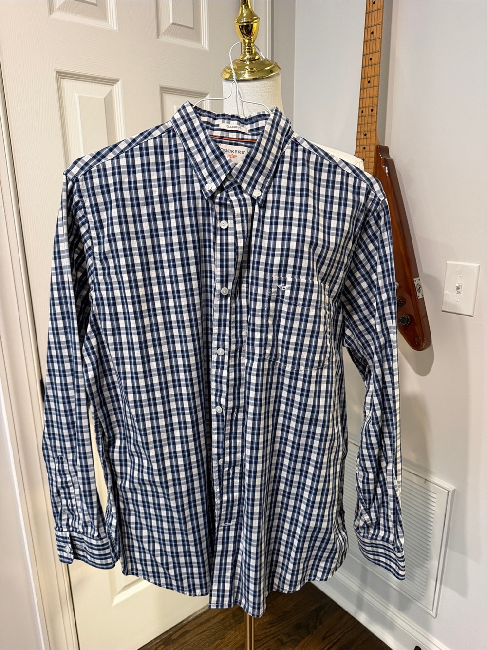 Dockers Men's Blue and White Plaid Button-Down Shirt
